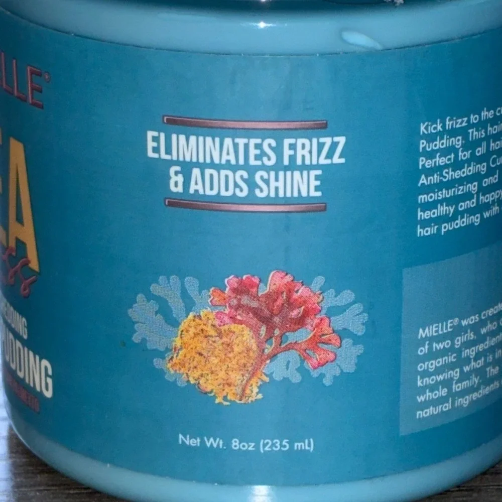 Mielle Sea Moss Anti-Shedding Curl Pudding Hair Styling Cream 8oz Blue Jar